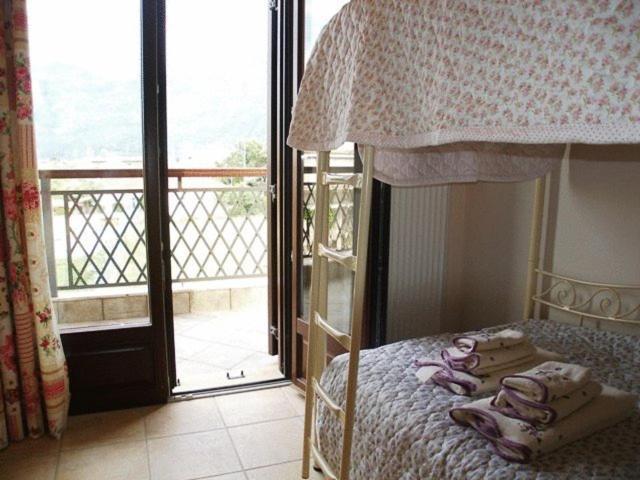 Giogarakis Suites Eleonas Oda fotoğraf