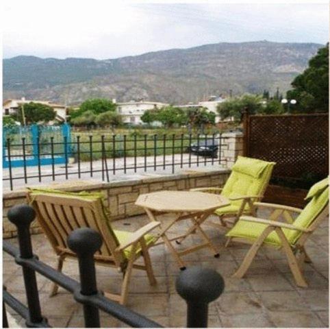 Giogarakis Suites Eleonas Oda fotoğraf