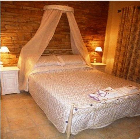 Giogarakis Suites Eleonas Oda fotoğraf